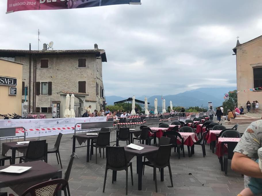 Garda Lake Attic Montinelle Exterior foto